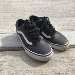 black vans